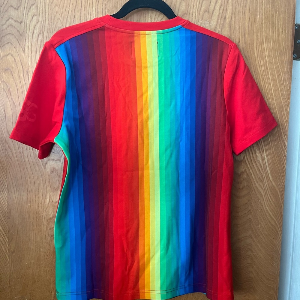 Ugg U Pride logo love crew neck short sleeve tee XS - Picture 9 of 11